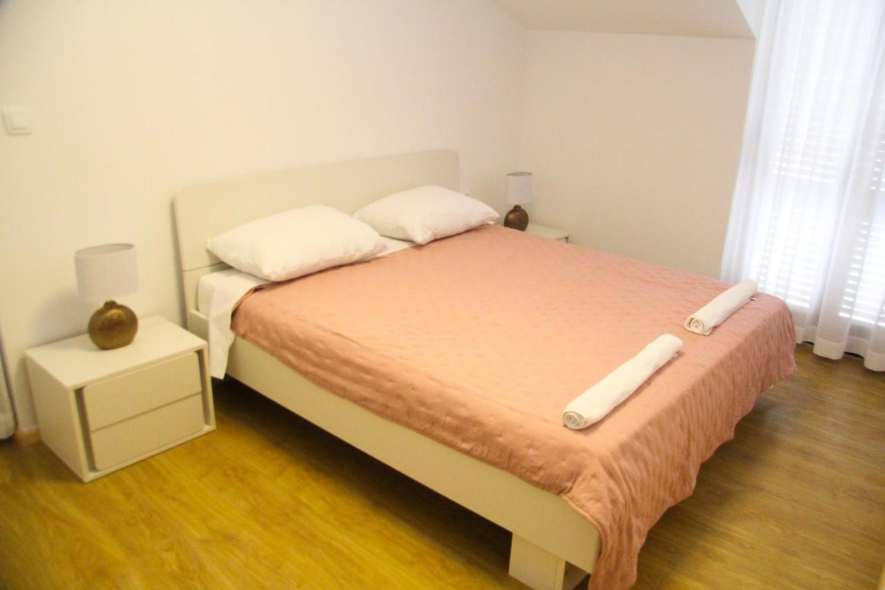 Willa Lusi House Sveti Filip i Jakov Zewnętrze zdjęcie