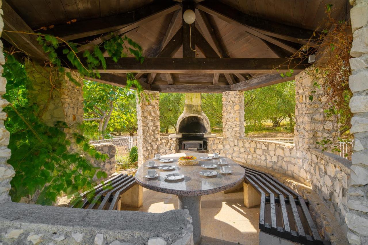 Willa Lusi House Sveti Filip i Jakov Zewnętrze zdjęcie
