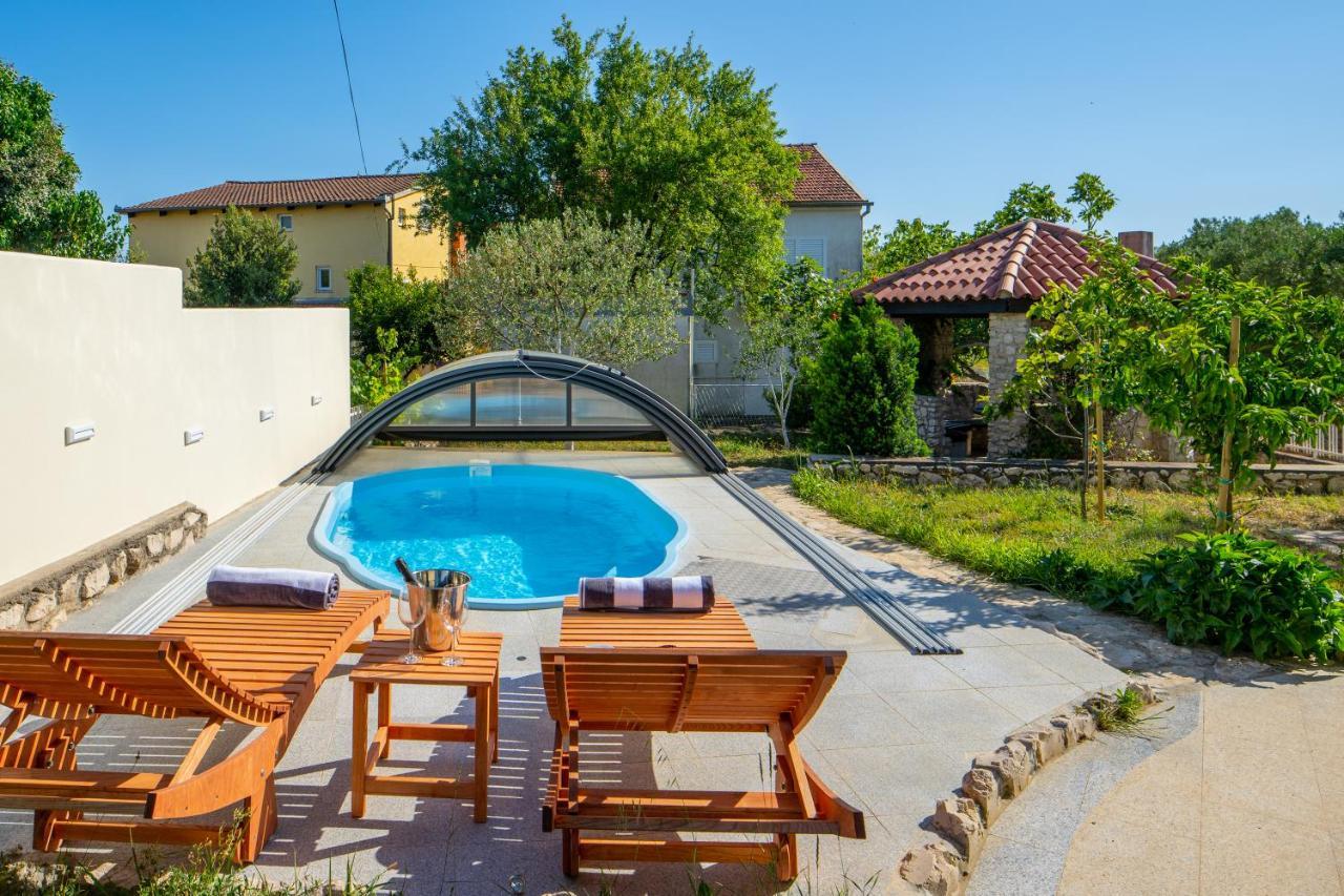 Willa Lusi House Sveti Filip i Jakov Zewnętrze zdjęcie