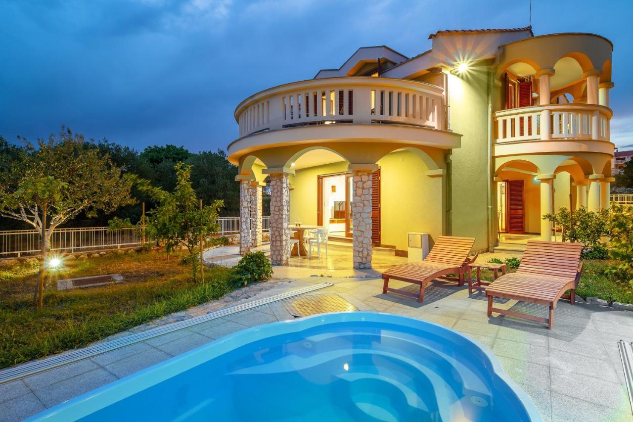 Willa Lusi House Sveti Filip i Jakov Zewnętrze zdjęcie