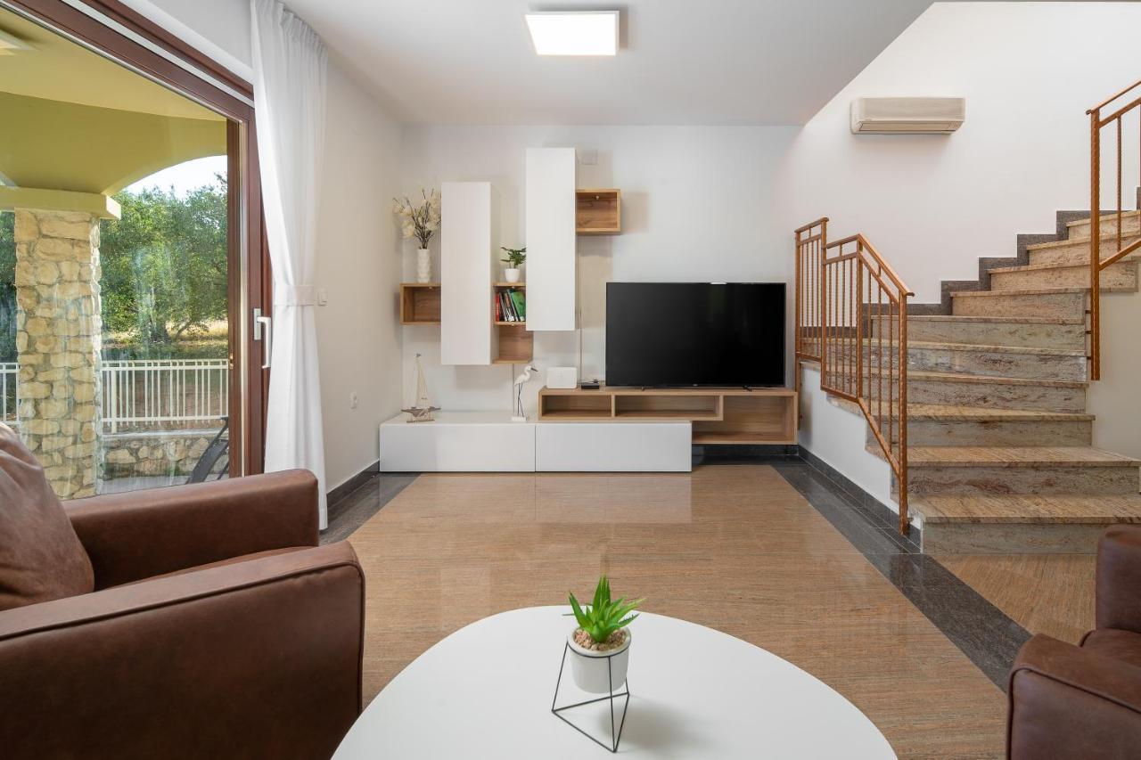 Willa Lusi House Sveti Filip i Jakov Zewnętrze zdjęcie
