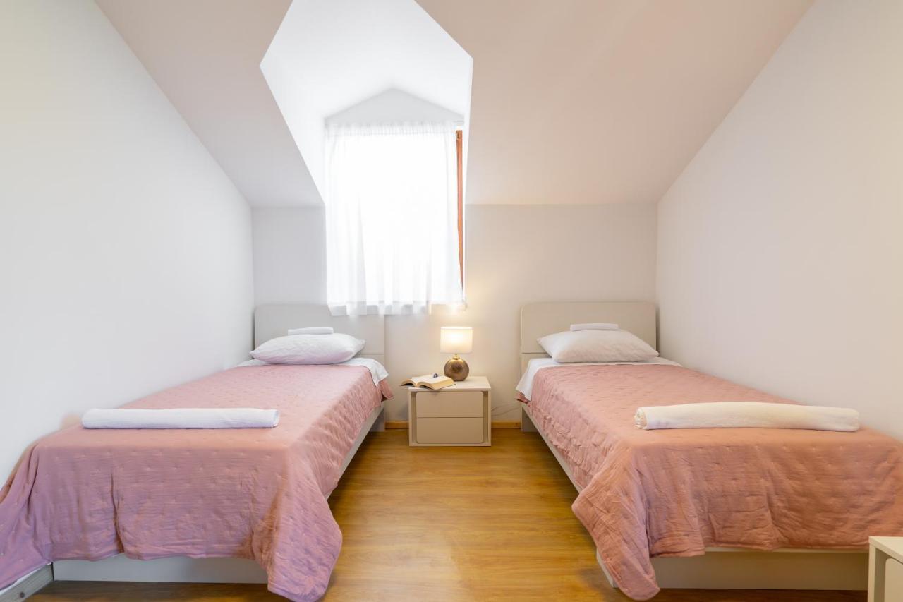 Willa Lusi House Sveti Filip i Jakov Zewnętrze zdjęcie