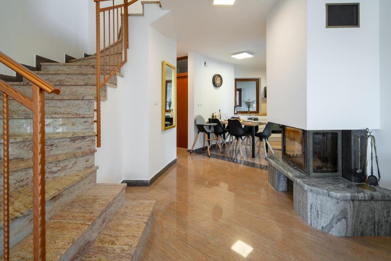 Willa Lusi House Sveti Filip i Jakov Zewnętrze zdjęcie